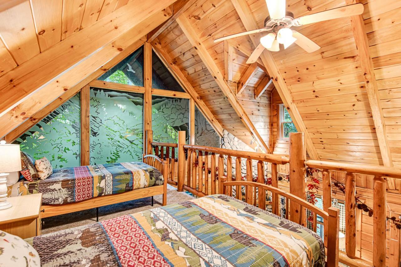 Bear Pleasures Villa Gatlinburg Buitenkant foto