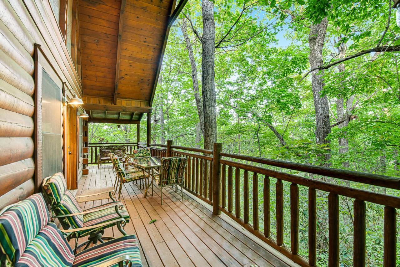 Bear Pleasures Villa Gatlinburg Buitenkant foto